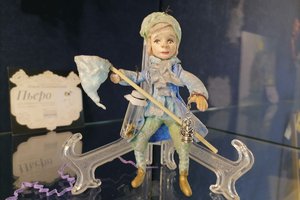 Выставка авторской куклы Ольги Головчанской Твой волшебный сундучок