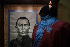 Выставка Дорогой победы: 100 лет дипломатических отношений России и Монголии