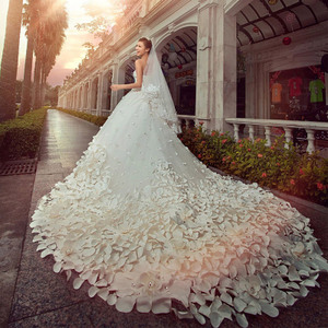 Свадебные платья Иркутск