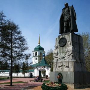 Памятник Александру Колчаку